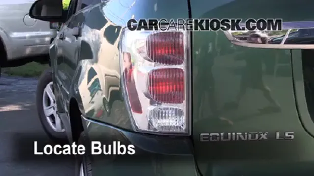 2005 Chevrolet Equinox LS 3.4L V6 Éclairage Feux de position arrière (remplacer ampoule)